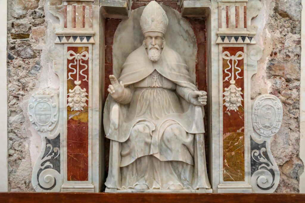 Papal News App Connects Faithful Worldwide